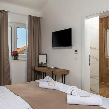 Holiday home Golden Olive *