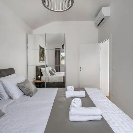 Holiday home Golden Olive Ugljan